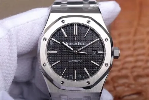 Audemars Piguet Royal Oak 15400ST.OO.1220ST.01 ZF Factory 1:1 Best Edition Replica Watch Black Dial Swiss 9015